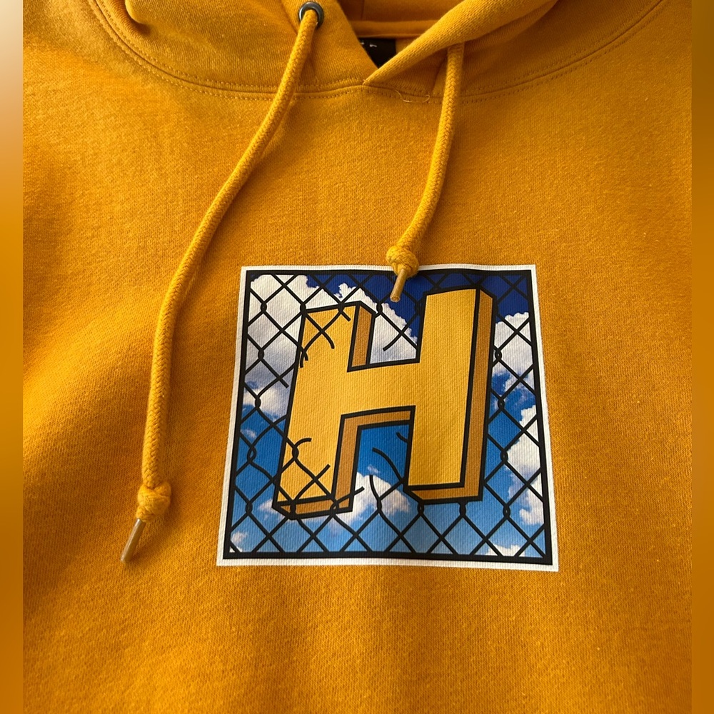 **EXCELLENT** condition HUF UNISEX hoodie